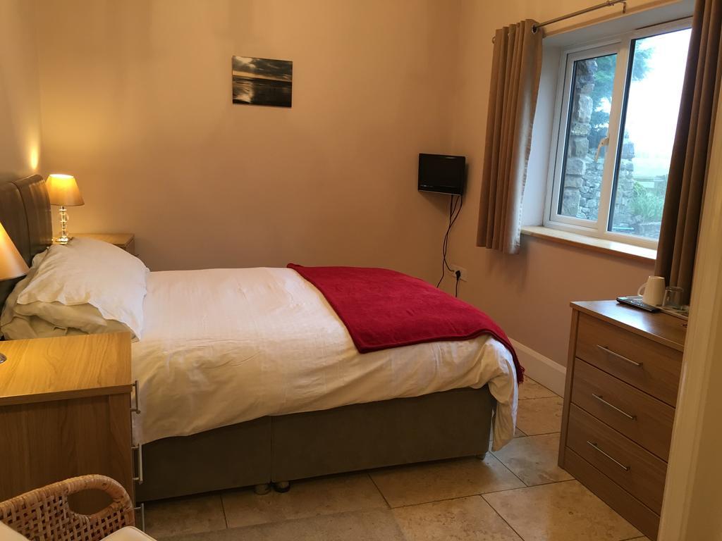Ballas Farm Country Guest House Bridgend  Room photo