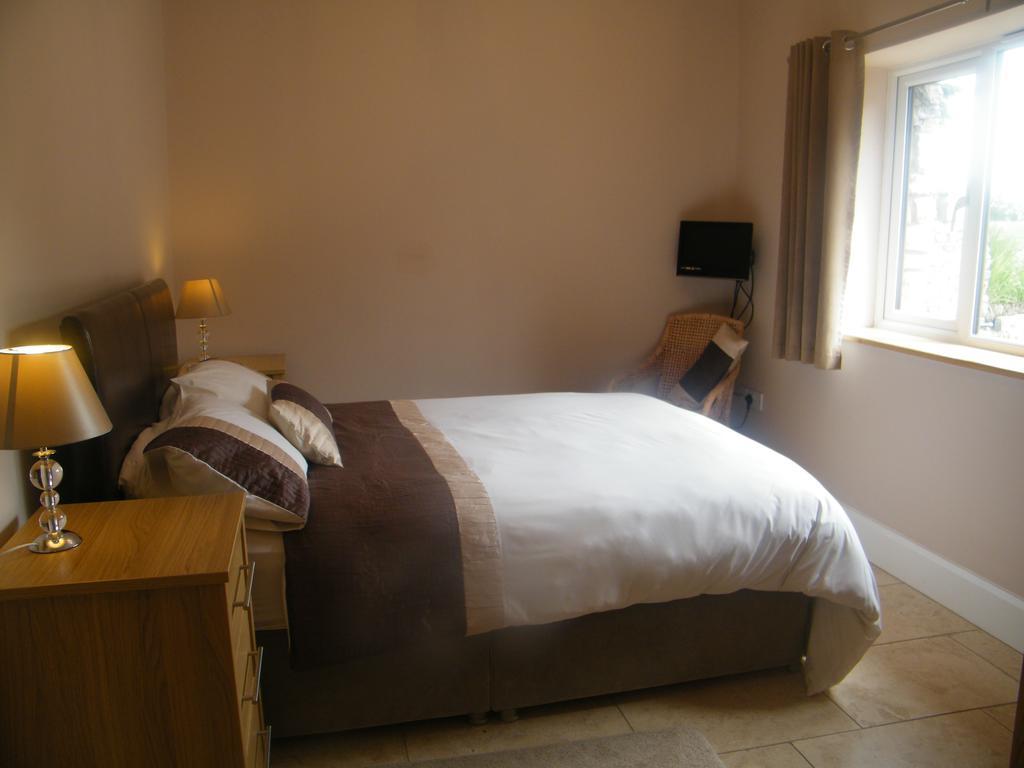 Ballas Farm Country Guest House Bridgend  Room photo